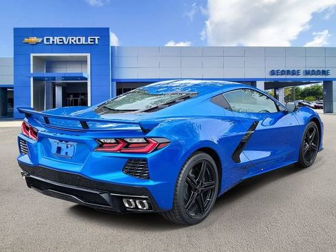 New 2026 Chevrolet Corvette Stingray Coupe w/ Z51 Performance Package RWD image 4