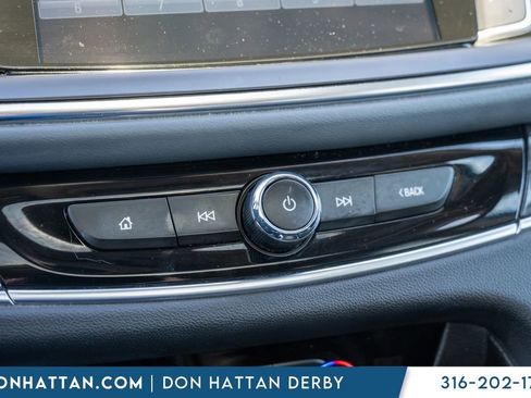 Used 2018 Buick Enclave Premium image 10