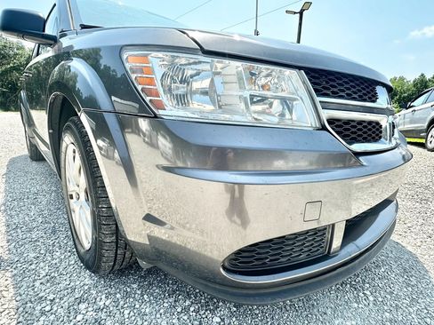 Used 2015 Dodge Journey American Value Package w/ Flexible Seating Group FWD image 9