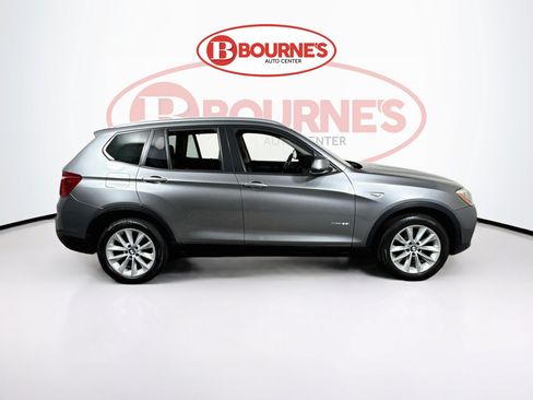 Used 2017 BMW X3 xDrive28i AWD/4WD image 12