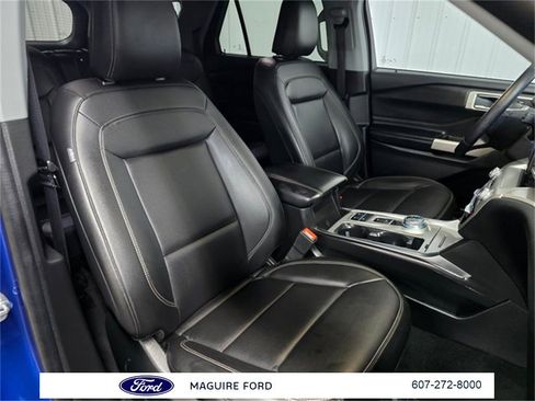 Used 2022 Ford Explorer XLT w/ Equipment Group 202A image 21