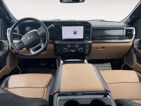 Used 2024 Ford F350 Lariat w/ Black Appearance Package image 10