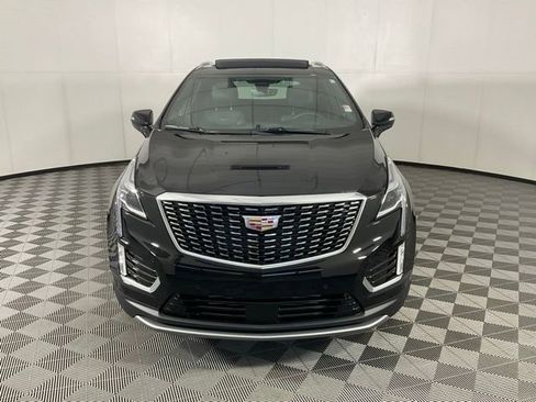 Certified 2025 Cadillac XT5 Premium Luxury w/ Technology Package AWD/4WD image 2
