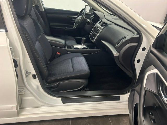 Used 2017 Nissan Altima 2.5 S w/ Power Driver Seat Package FWD image 29