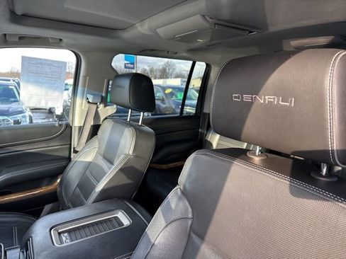 Used 2016 GMC Yukon XL Denali w/ Open Road Package image 10