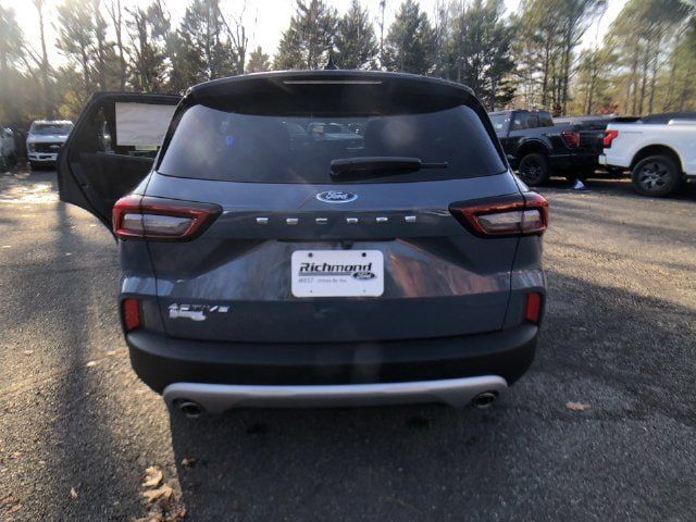 Used 2025 Ford Escape Active FWD image 22