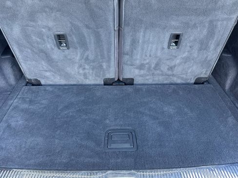 Used 2018 Audi Q7 3.0T Prestige image 19