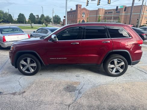Used 2015 Jeep Grand Cherokee Limited w/ Trailer Tow Group IV AWD/4WD image 7