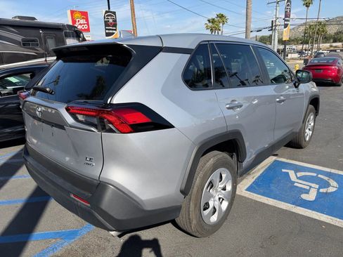 Used 2024 Toyota RAV4 LE image 8