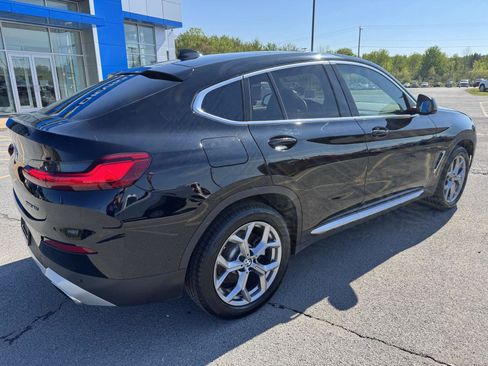 Used 2025 BMW X4 xDrive30i AWD/4WD image 7