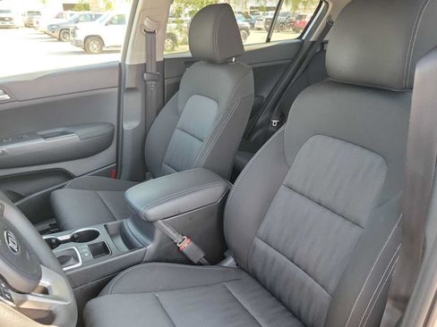 Used 2022 Kia Sportage LX FWD image 15