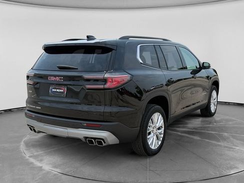 Used 2025 GMC Acadia Elevation w/ Elevation Premium Package AWD/4WD image 3