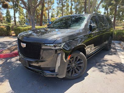 Used 2023 Cadillac Escalade ESV Sport Platinum w/ Heavy-Duty Trailer Package