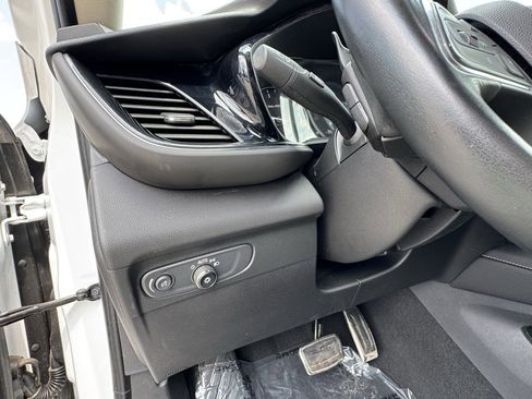 Used 2023 Buick Envision Preferred w/ Sport Touring Package image 26