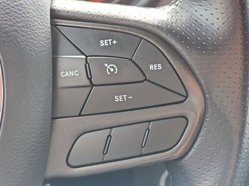 Used 2022 Dodge Challenger SXT w/ Blacktop Package image 28