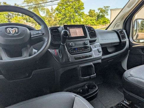 Used 2026 RAM ProMaster 2500 w/ Convenience Group FWD image 31