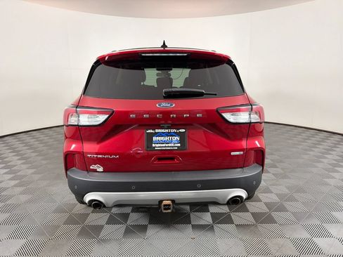 Used 2020 Ford Escape Titanium AWD/4WD image 4