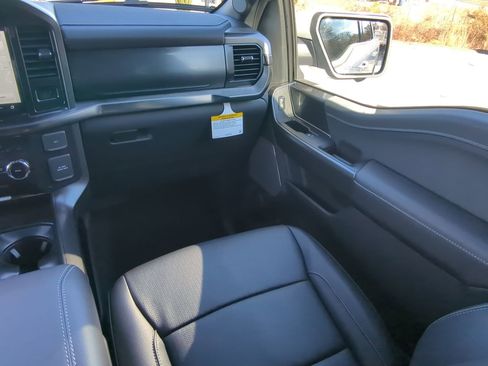 New 2025 Ford F150 Lariat w/ Equipment Group 501A Mid image 15