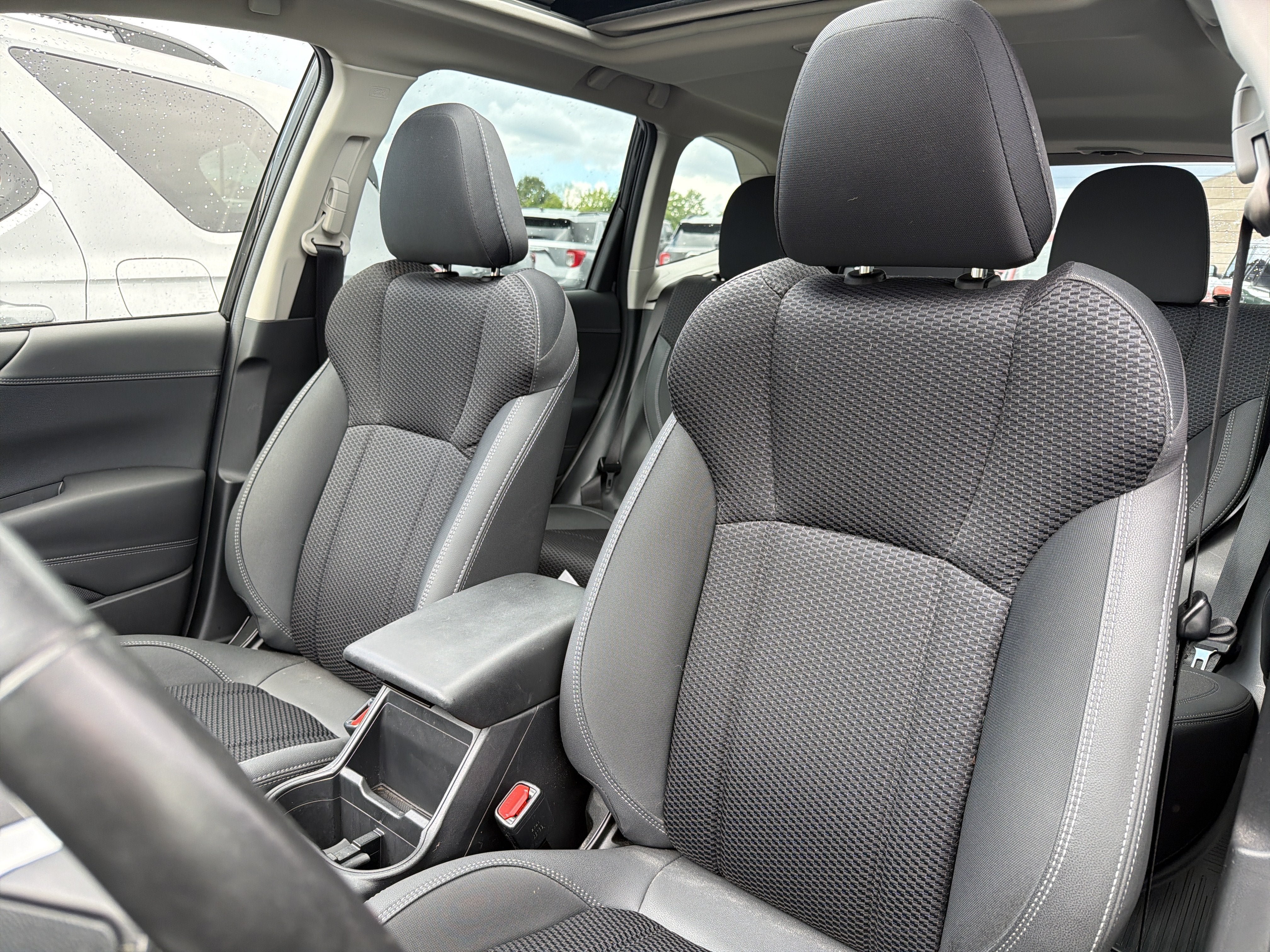 Used 2023 Subaru Forester Premium AWD/4WD image 9