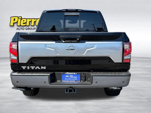 Used 2021 Nissan Titan Platinum Reserve w/ Moonroof Package RWD image 6