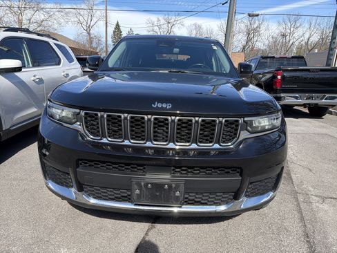 Used 2021 Jeep Grand Cherokee L Laredo w/ Luxury Tech Group I image 3