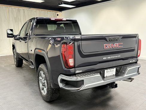 New 2026 GMC Sierra 2500 SLE image 3
