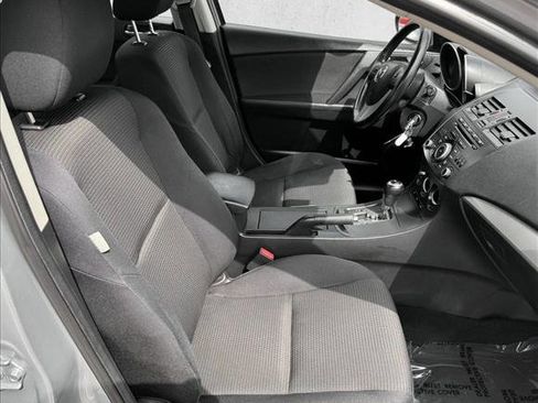 Used 2012 MAZDA MAZDA3 i Touring FWD image 18