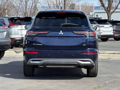 New 2026 Mitsubishi Outlander SE AWD/4WD image 5