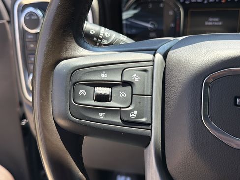 Used 2022 GMC Sierra 1500 Denali w/ Denali Premium Package AWD/4WD image 24