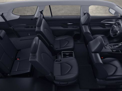 New 2026 Toyota Grand Highlander XLE AWD/4WD image 4