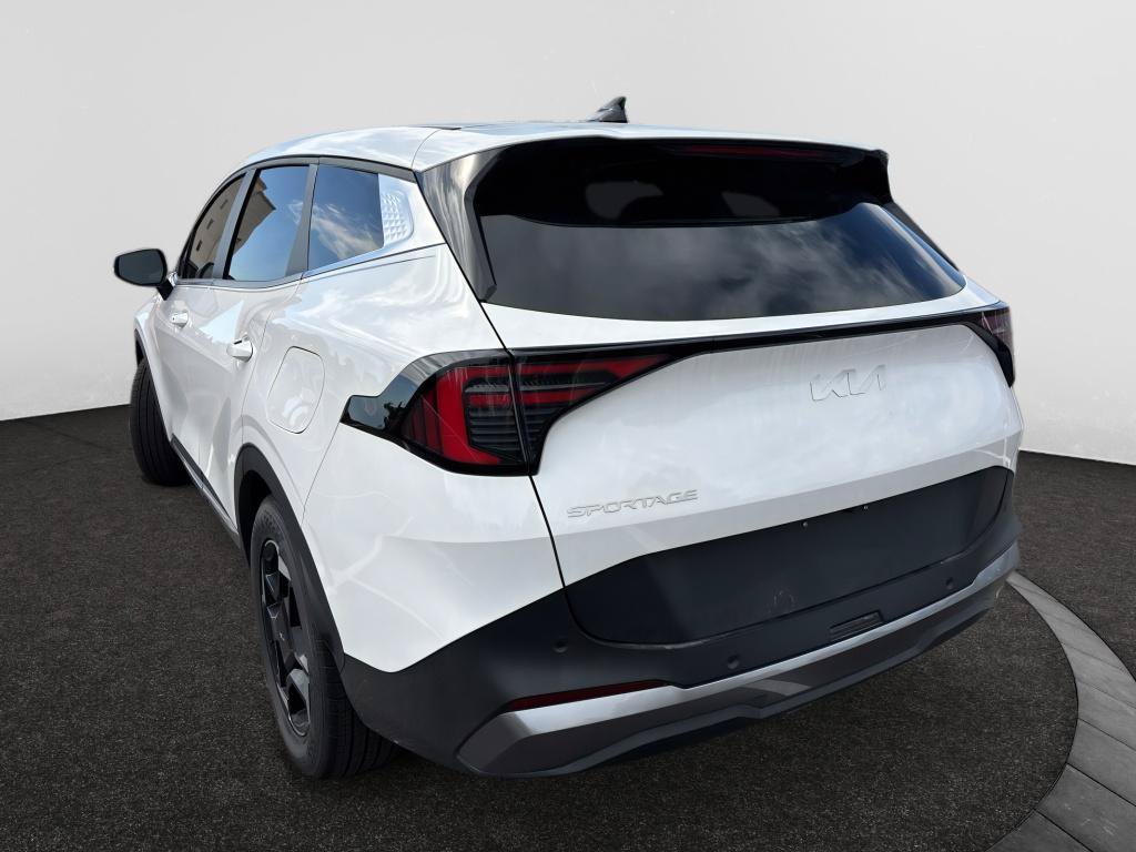 Certified 2026 Kia Sportage EX FWD image 7