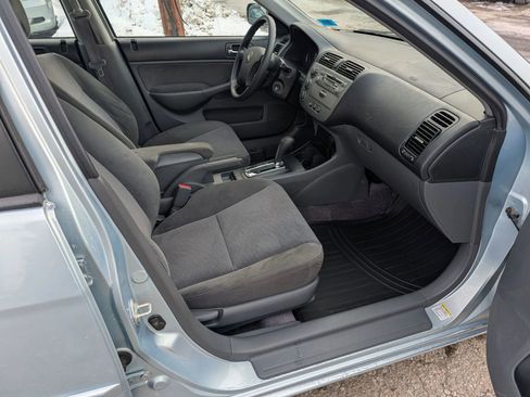 Used 2005 Honda Civic Hybrid Sedan image 15