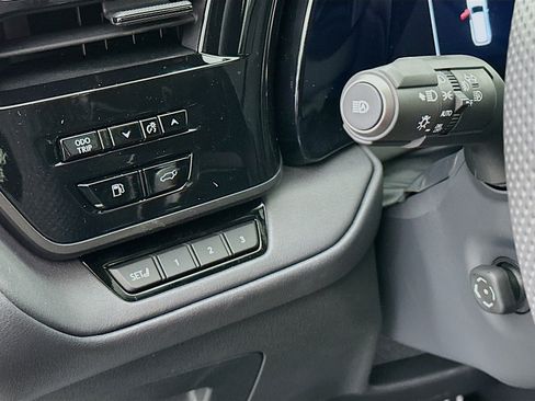 New 2026 Lexus TX 500h AWD image 10