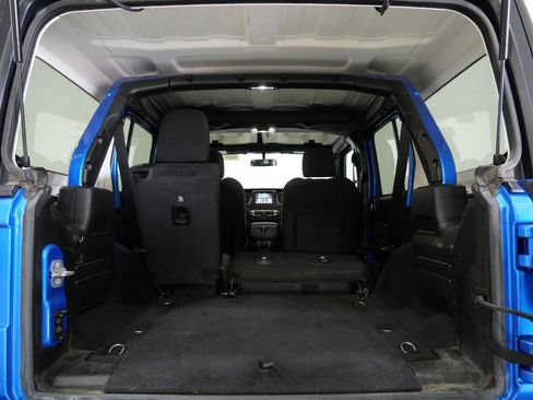 Used 2022 Jeep Wrangler Unlimited Sport AWD/4WD image 28