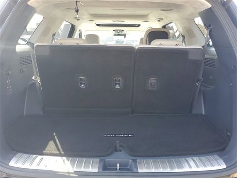 Used 2023 Hyundai Palisade Calligraphy image 8