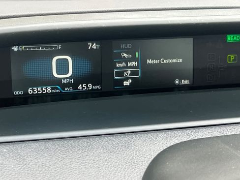 Certified 2022 Toyota Prius Prime Limited FWD image 29