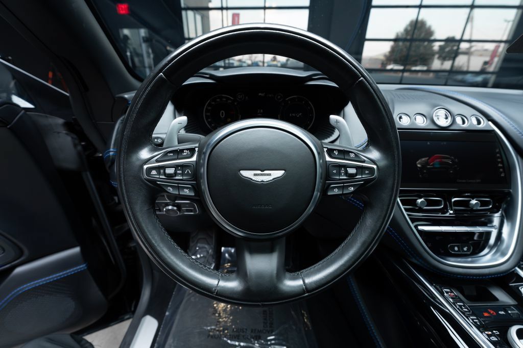 Used 2022 Aston Martin DBX AWD/4WD image 24
