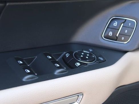 Used 2024 Ford Expedition Max Limited RWD image 13