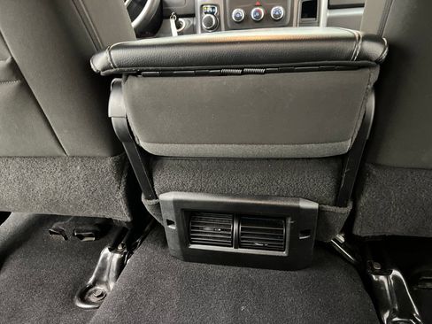 Used 2024 RAM 1500 Warlock AWD/4WD image 25
