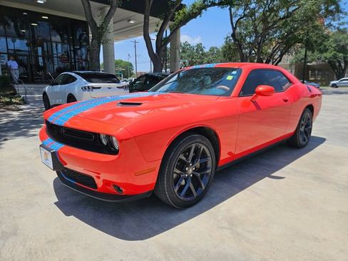 Used 2021 Dodge Challenger SXT w/ Blacktop Package RWD image 2