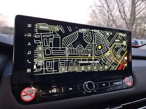 Used 2025 Mitsubishi Outlander SE image 24