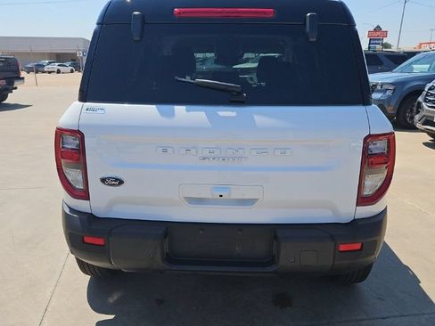 Used 2025 Ford Bronco Sport Outer Banks w/ Outer Banks Tech Package+ AWD/4WD image 10