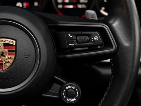 Used 2020 Porsche 911 Carrera 4S w/ Sport Package image 24