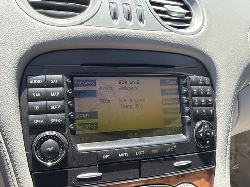 Used 2007 Mercedes-Benz SL 550 image 21