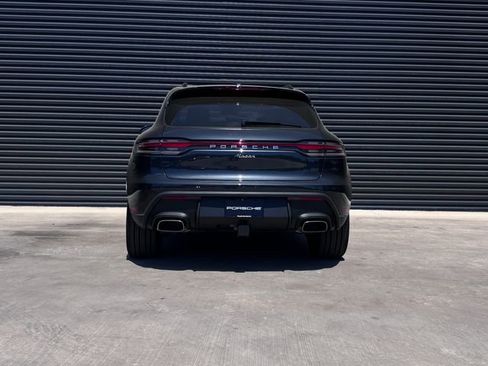 New 2026 Porsche Macan image 6