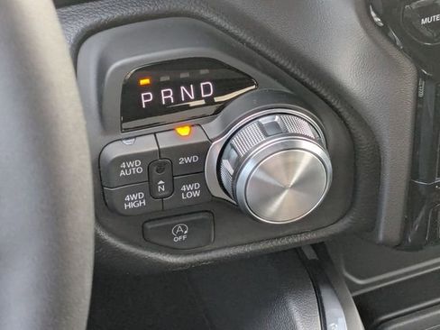 New 2026 RAM 1500 Laramie AWD/4WD image 29