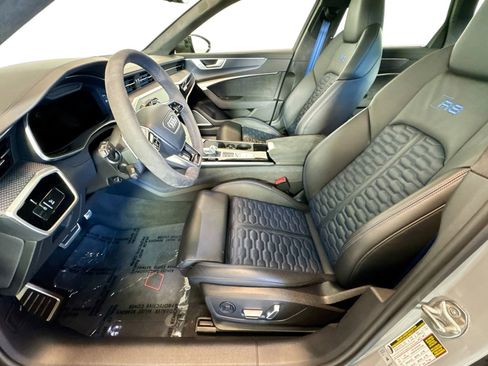Used 2024 Audi RS 6 performance w/ Matte Carbon Package image 20