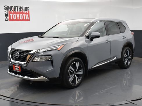 Used 2022 Nissan Rogue Platinum w/ Head-Up Display Package image 8