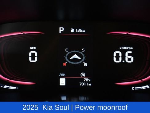 Used 2025 Kia Soul GT-Line w/ GT-Line Technology Package FWD image 13