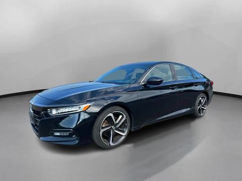 Used 2018 Honda Accord Sport image 5